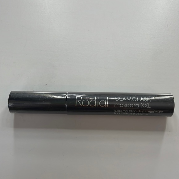 Rodial Glamolash Mascara XXL - Picture 1 of 3